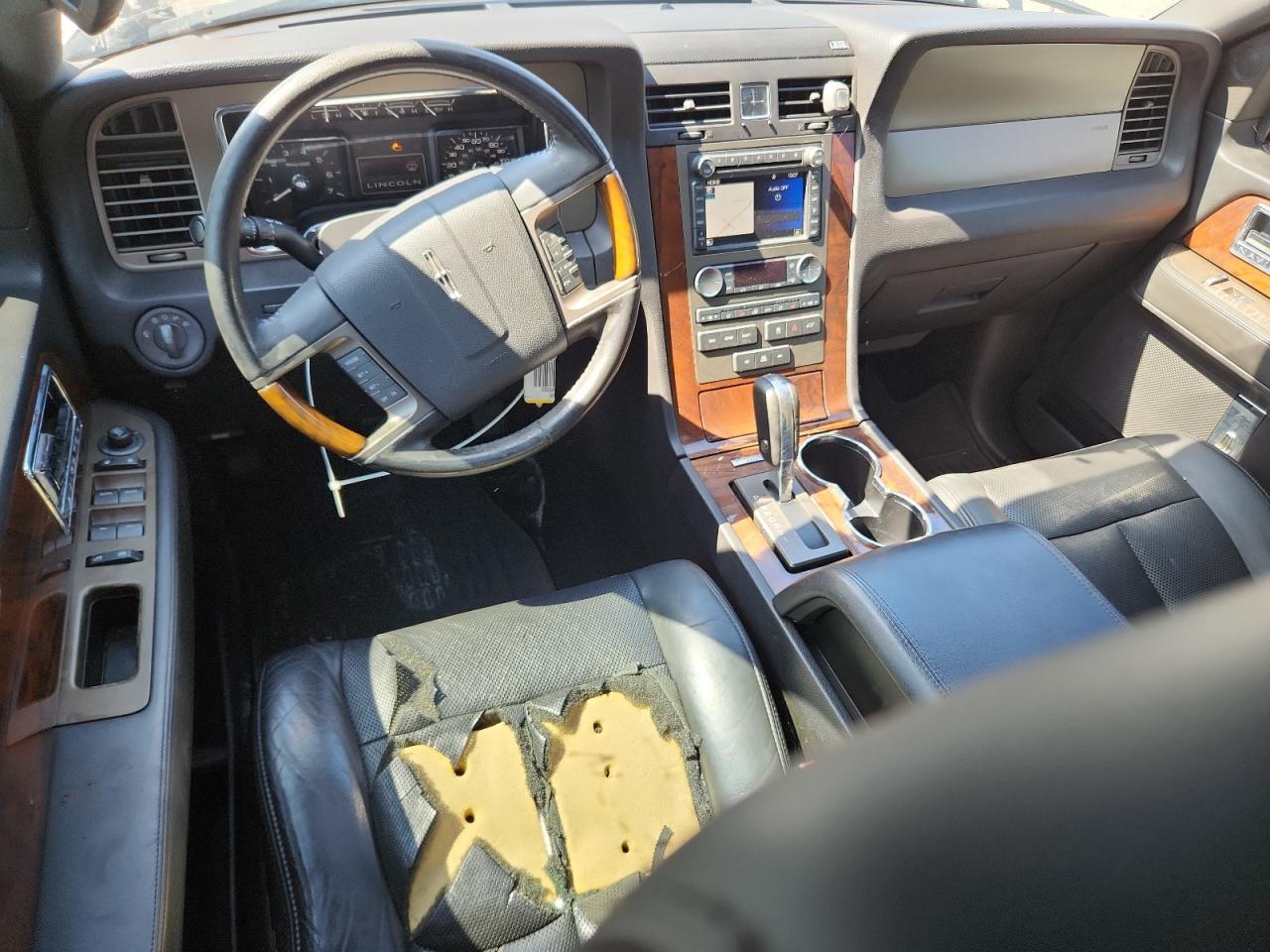 2011 Lincoln Navigator L VIN: 5LMJJ3J52BEJ09362 Lot: 63342215
