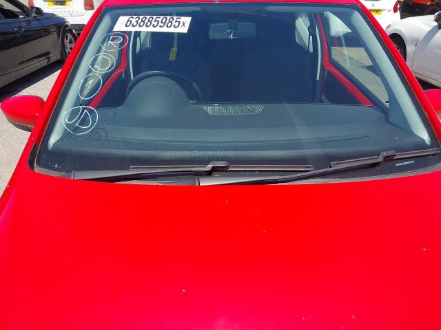 2015 VOLKSWAGEN MOVE UP
