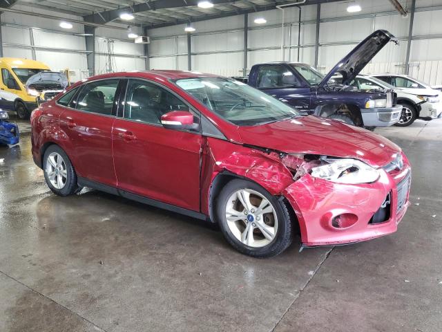 FORD FOCUS 2014 Красный