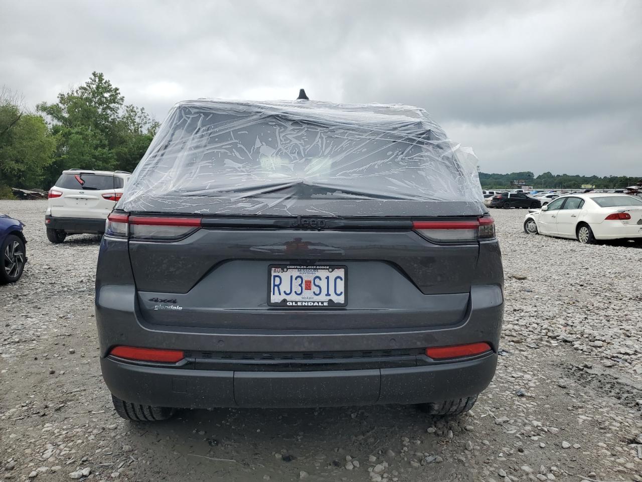 2022 Jeep Grand Cherokee Laredo VIN: 1C4RJHAG7N8610811 Lot: 64459385