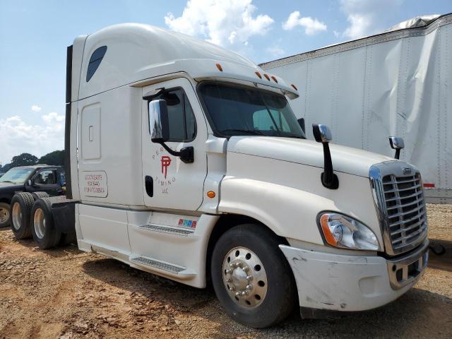 2018 Freightliner Cascadia 125 Semi Truck