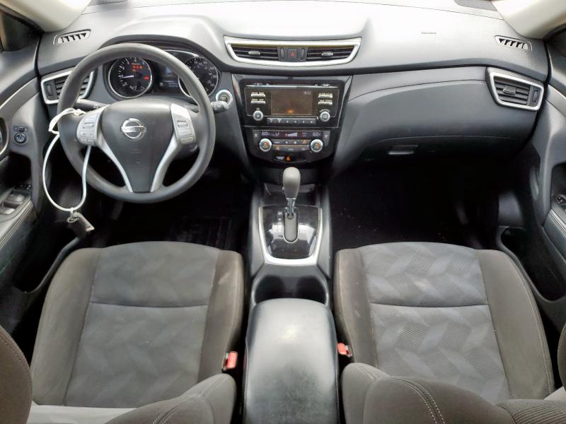  NISSAN ROGUE 2016 Czerwony