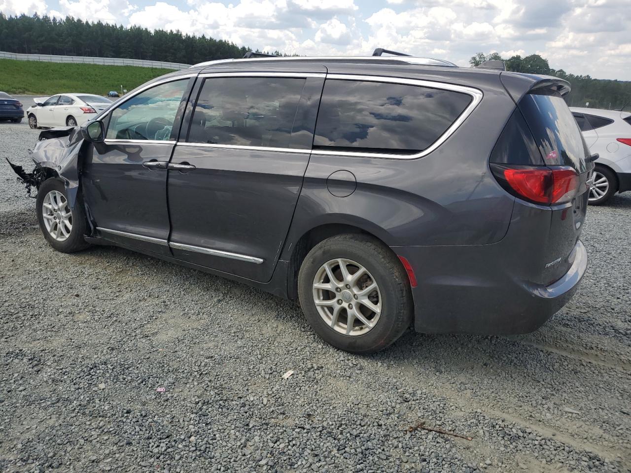 2020 Chrysler Pacifica Touring L VIN: 2C4RC1BG4LR223523 Lot: 66622825