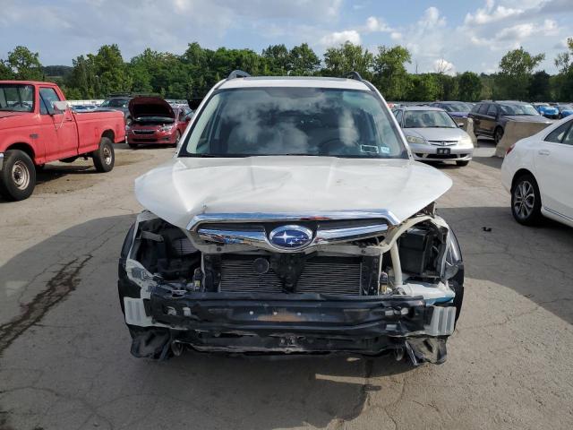  SUBARU FORESTER 2016 White