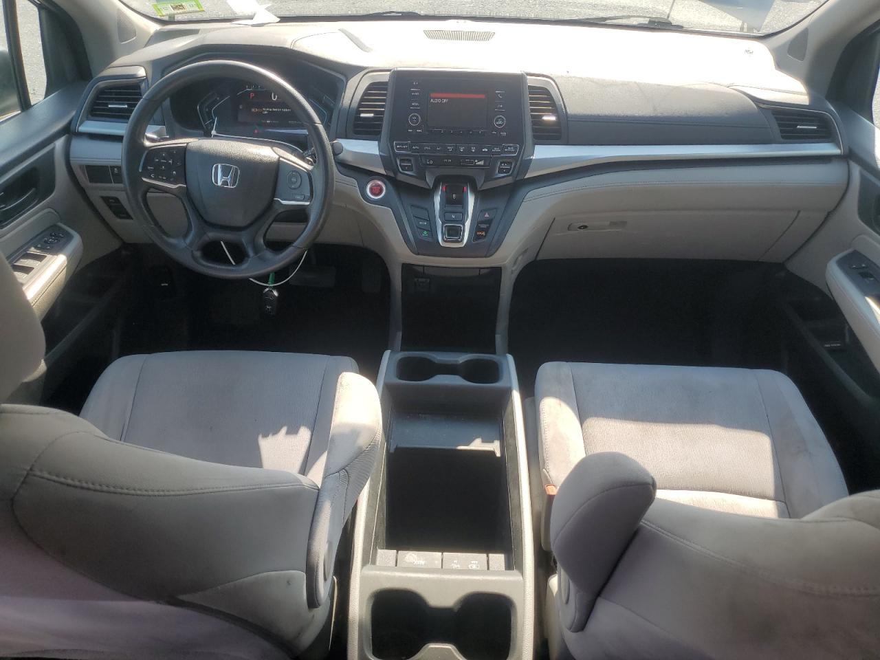 2018 Honda Odyssey Lx VIN: 5FNRL6H28JB075975 Lot: 65551535