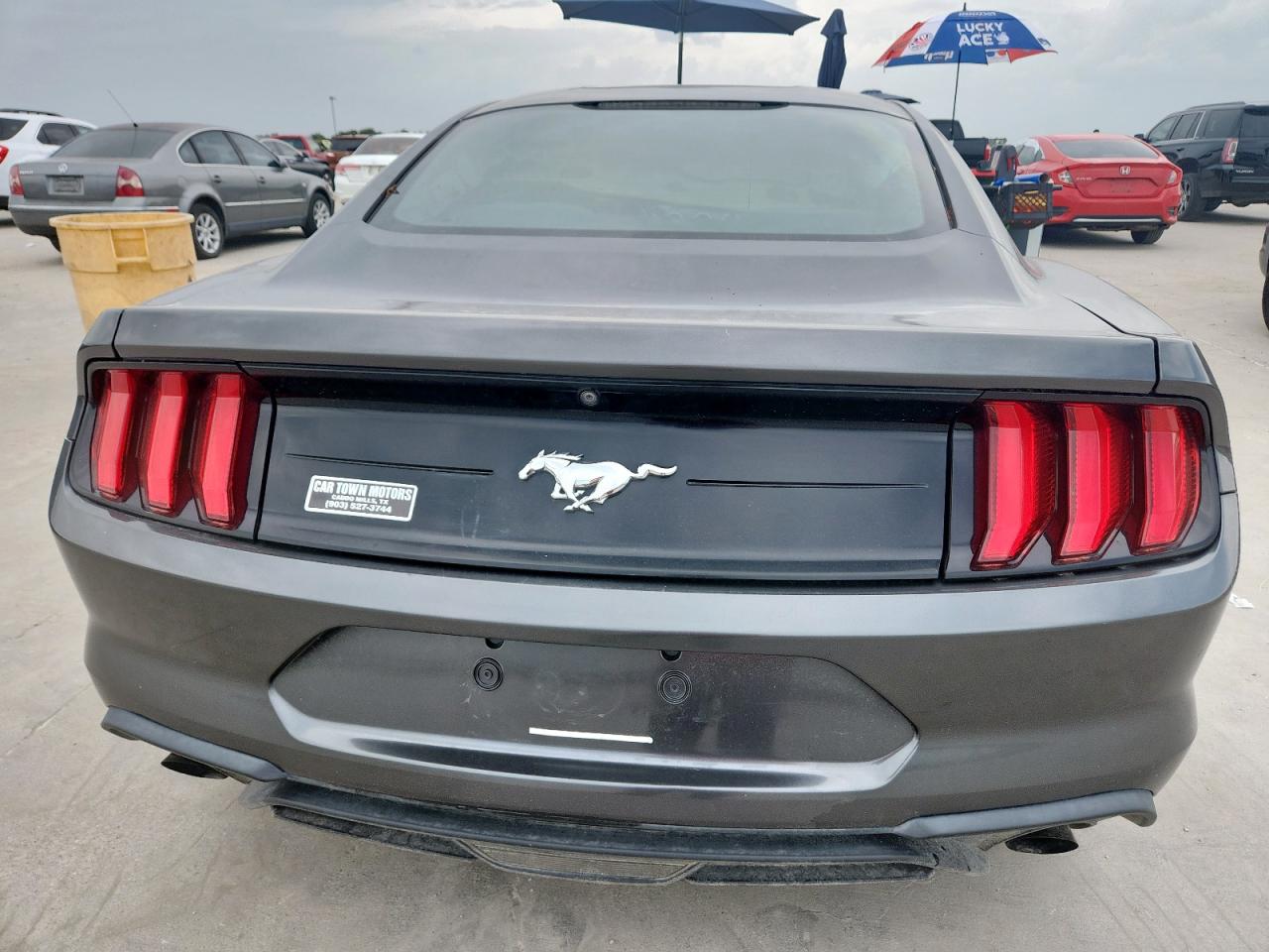 2018 Ford Mustang VIN: 1FA6P8TH4J5171947 Lot: 63488665