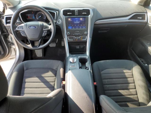  FORD FUSION 2020 Srebrny