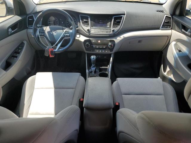  HYUNDAI TUCSON 2016 Серебристый