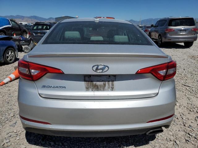  HYUNDAI SONATA 2017 Сріблястий