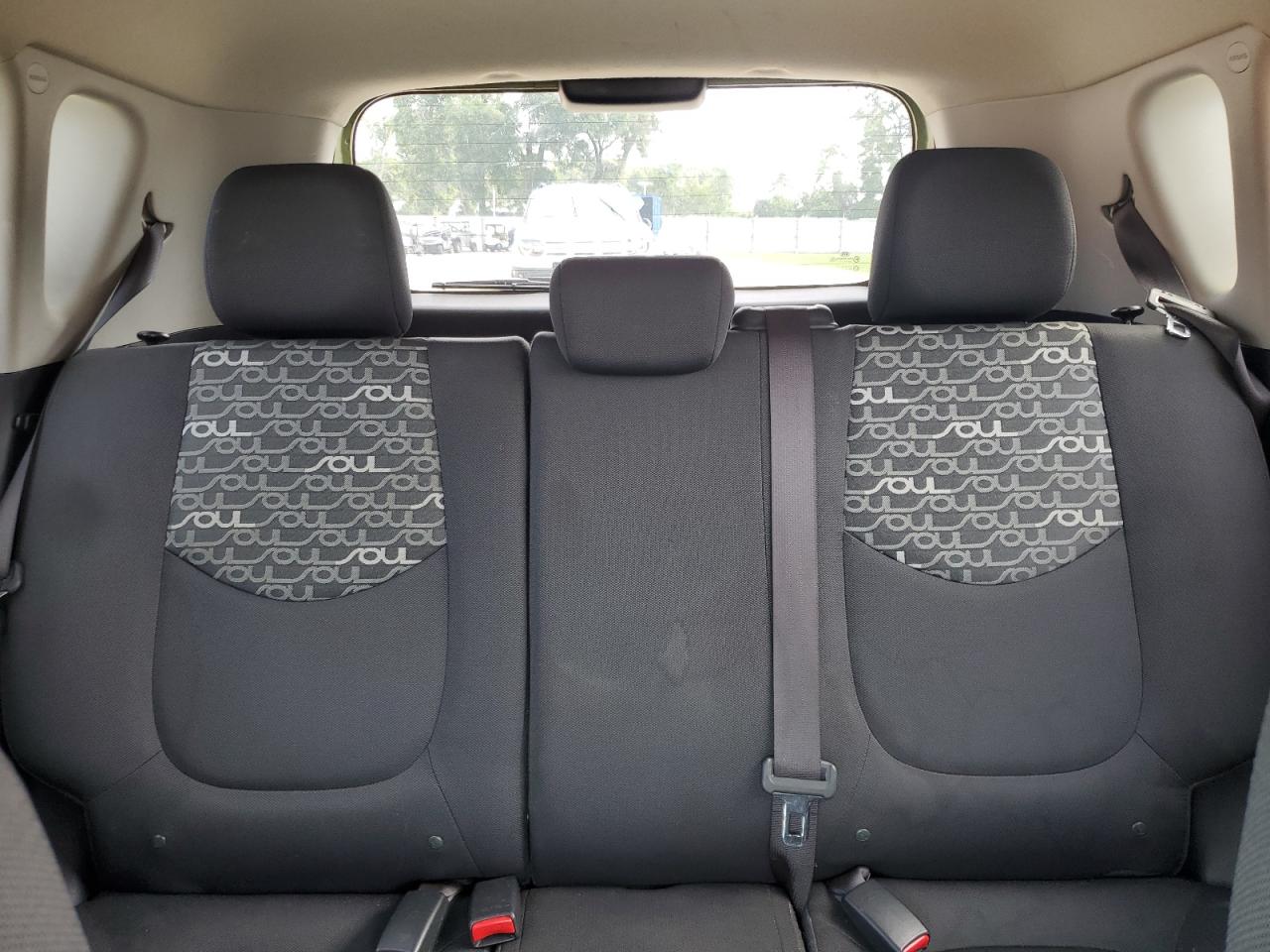 2011 Kia Soul + VIN: KNDJT2A2XB7341150 Lot: 63613685