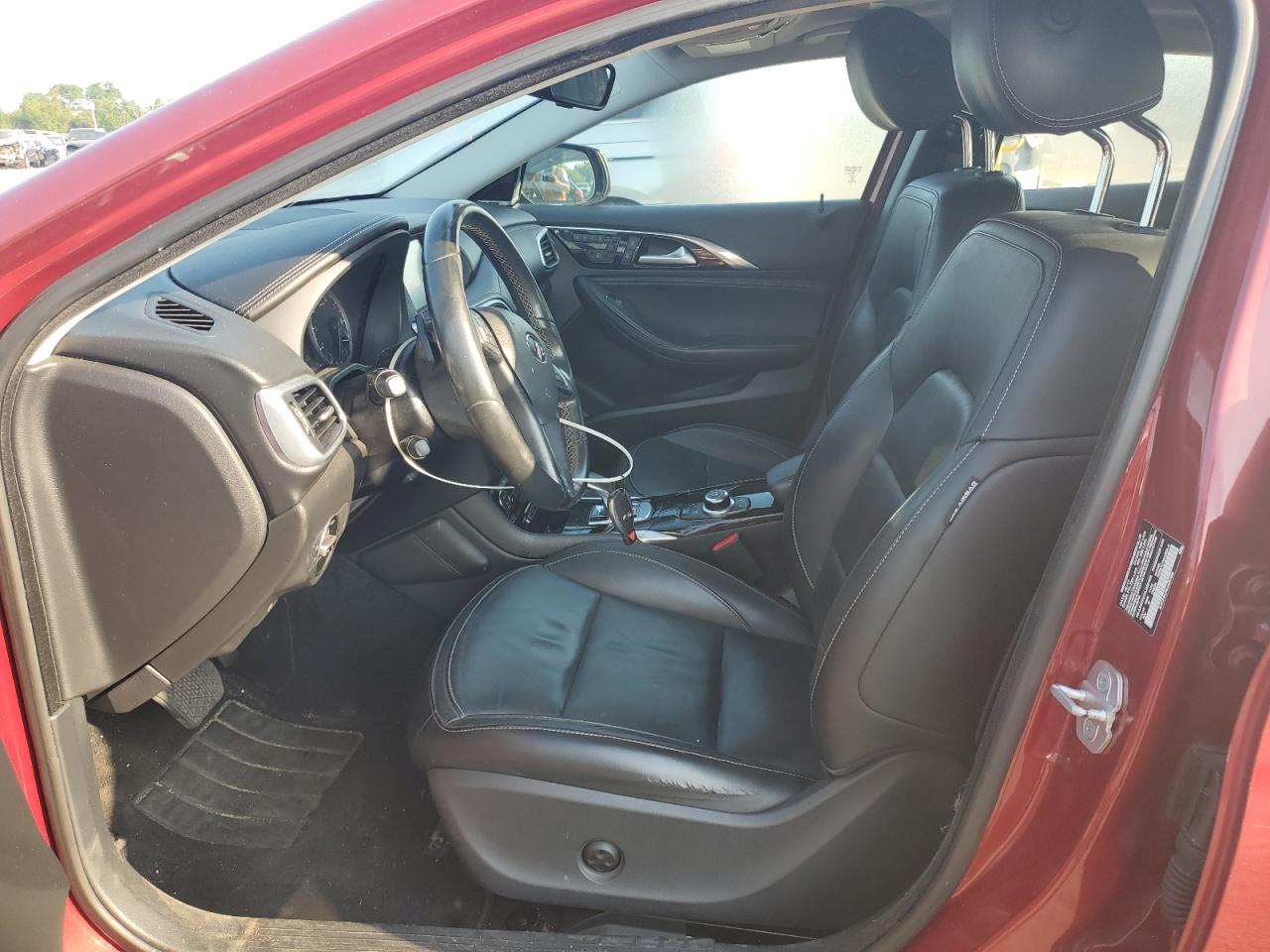 QX30 QX30