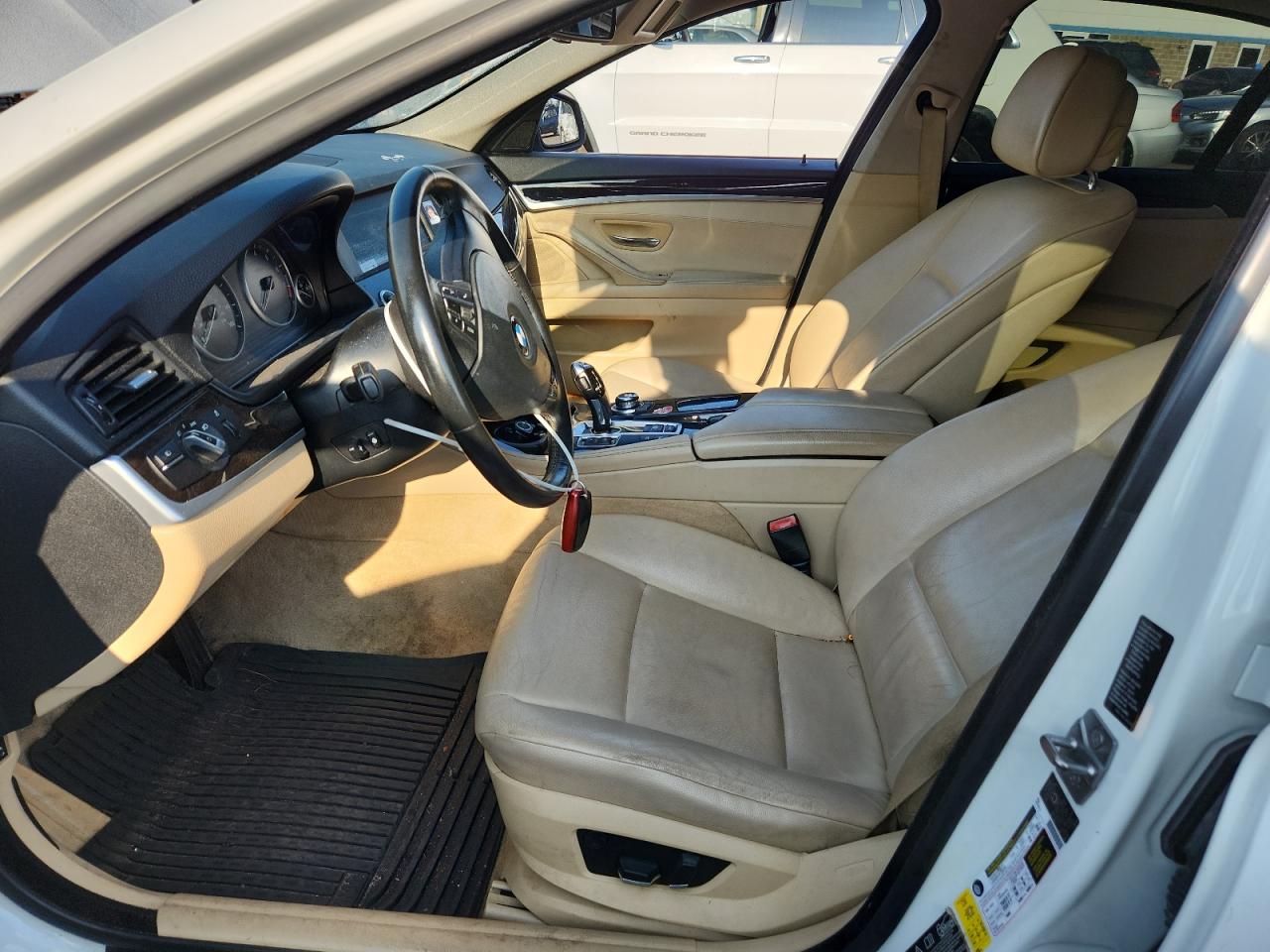 2012 BMW 528 Xi VIN: WBAXH5C52CDW05644 Lot: 64277515