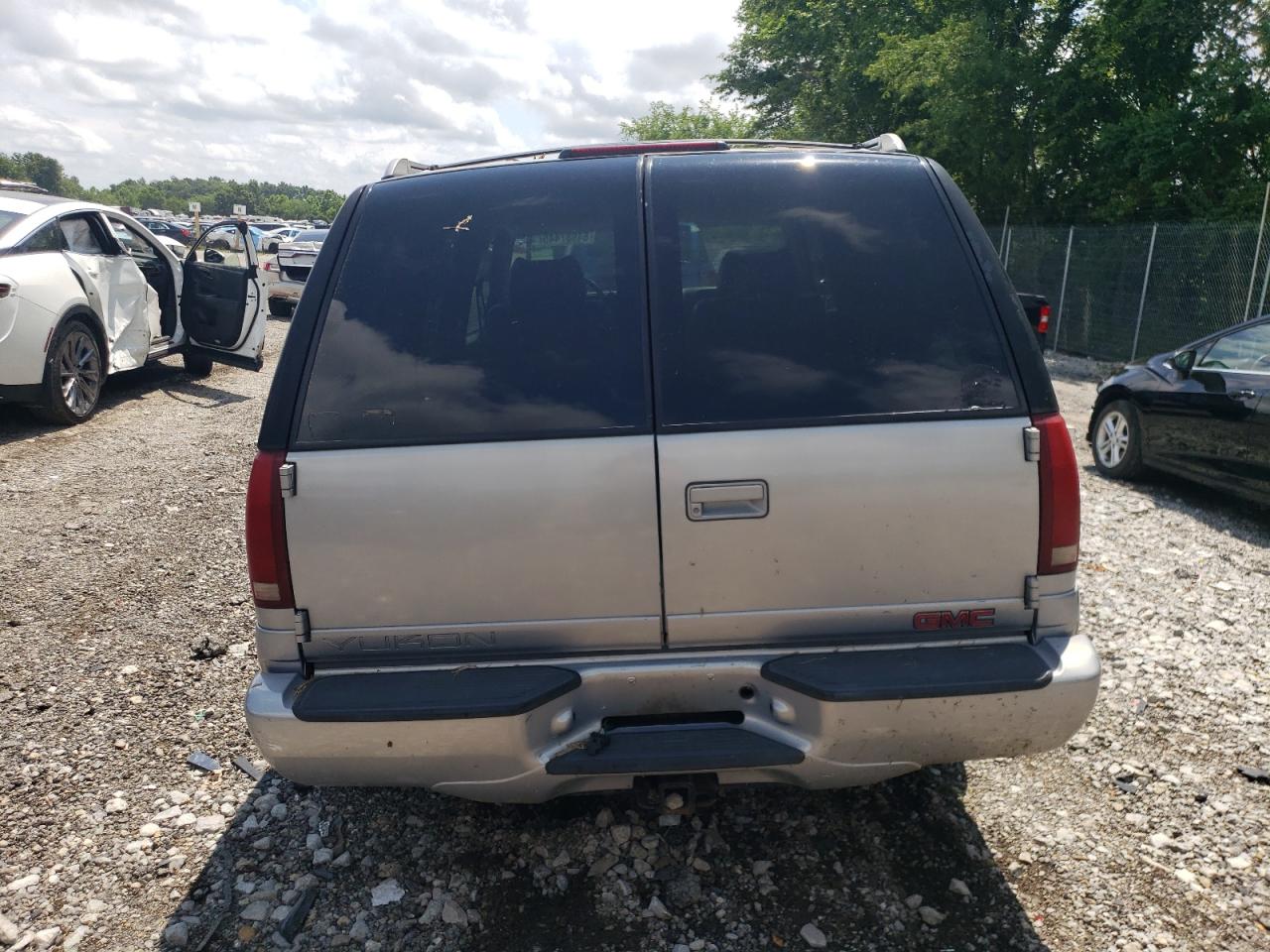 2000 GMC Yukon Denali VIN: 1GKEK13R9YR109780 Lot: 64987445