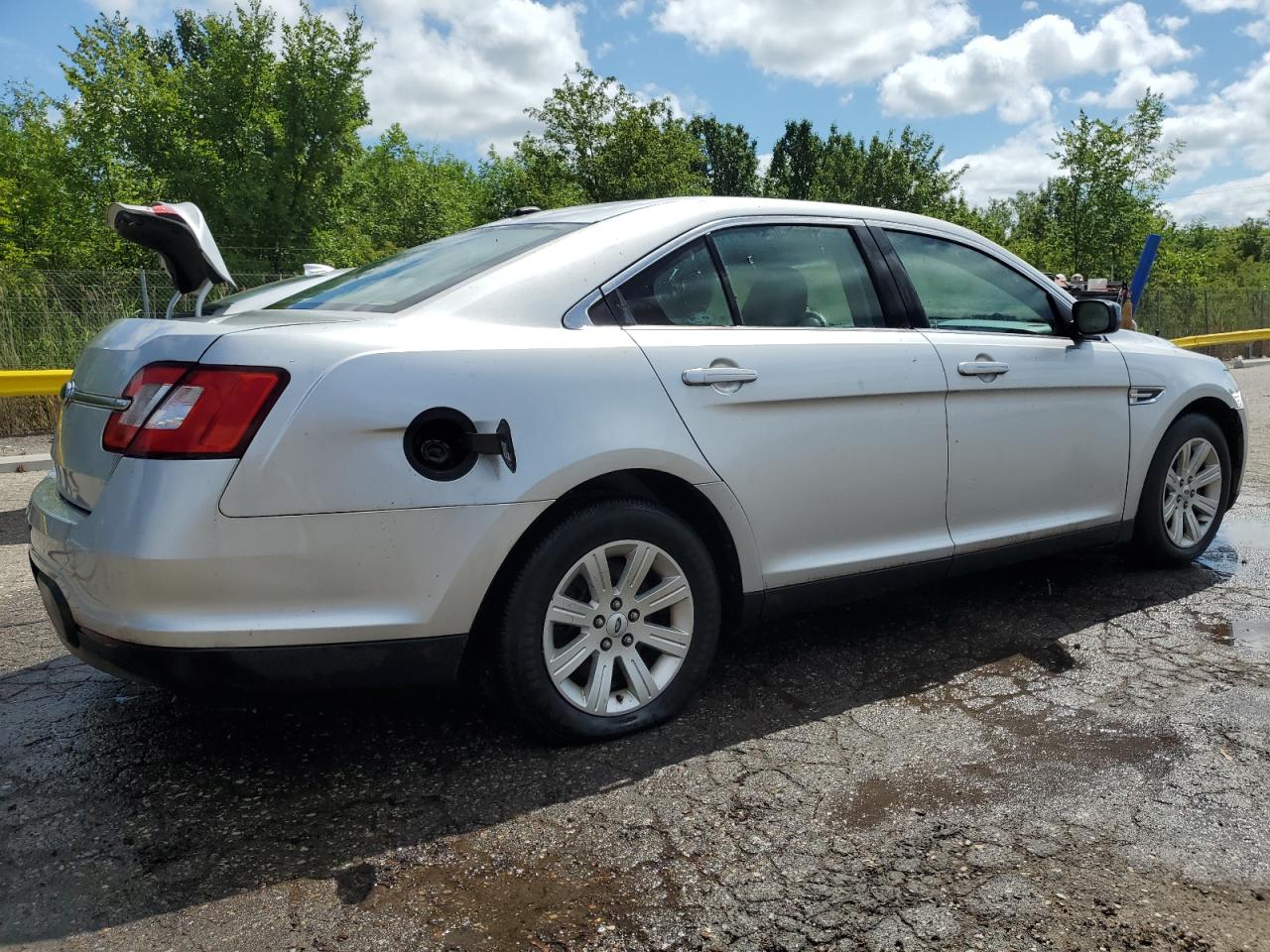 2010 Ford Taurus Se VIN: 1FAHP2DW1AG114905 Lot: 64560355