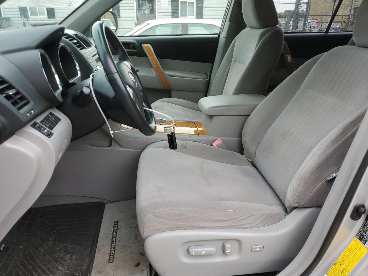 2008 Toyota Highlander Hybrid VIN: JTEEW41AX82017516 Lot: 65220045