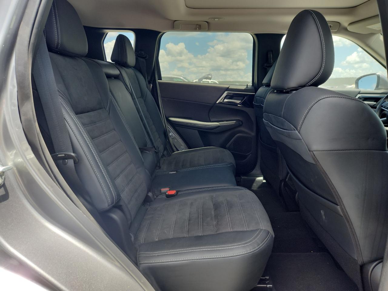 2024 Mitsubishi Outlander Se VIN: JA4J3VA83RZ015544 Lot: 62991705