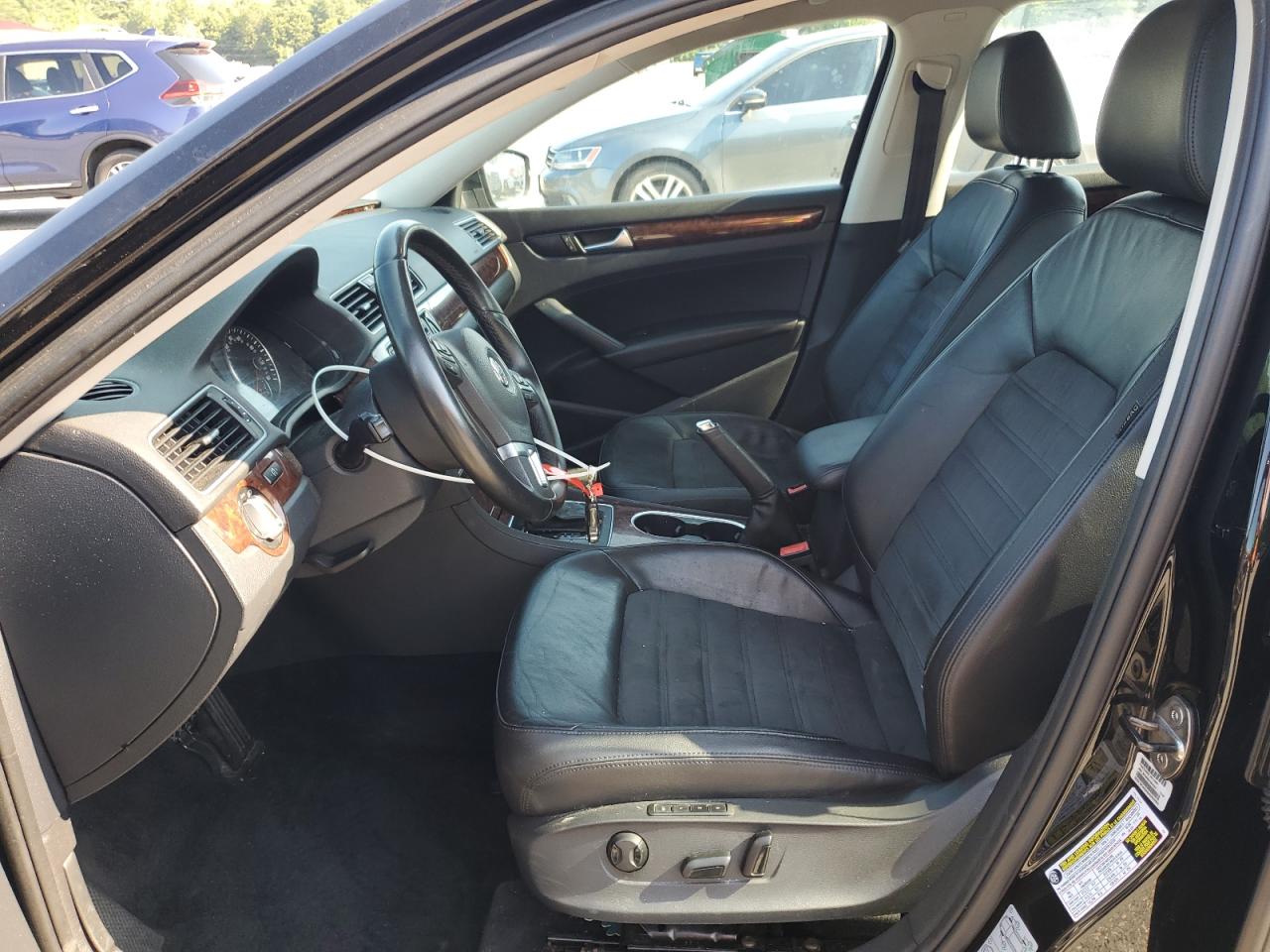 2013 Volkswagen Passat Sel VIN: 1VWCP7A34DC125269 Lot: 63455275