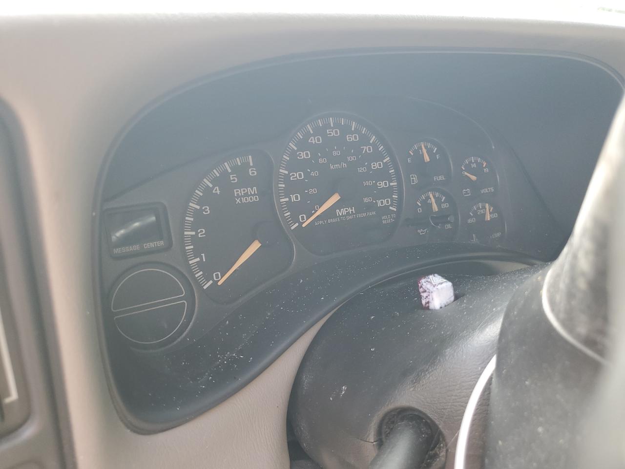 2002 GMC Yukon VIN: 1GKEK13ZX2R234133 Lot: 64329315