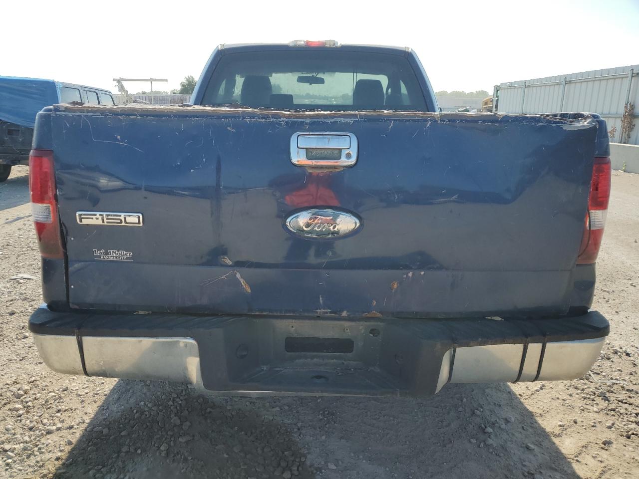 2007 Ford F150 VIN: 1FTRF12W67KC52105 Lot: 64260285