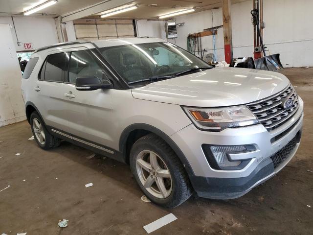 Parquets FORD EXPLORER 2017 Silver