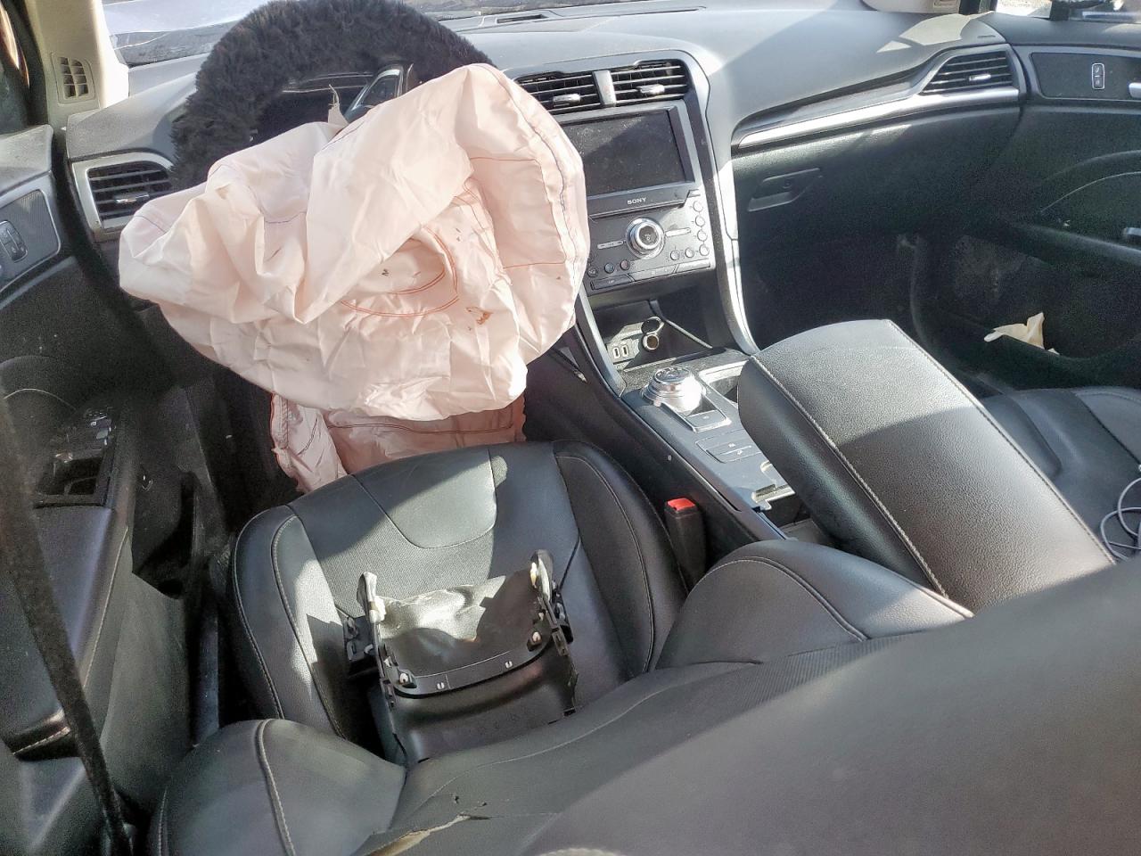 2019 Ford Fusion Titanium VIN: 3FA6P0RU4KR169166 Lot: 63694545