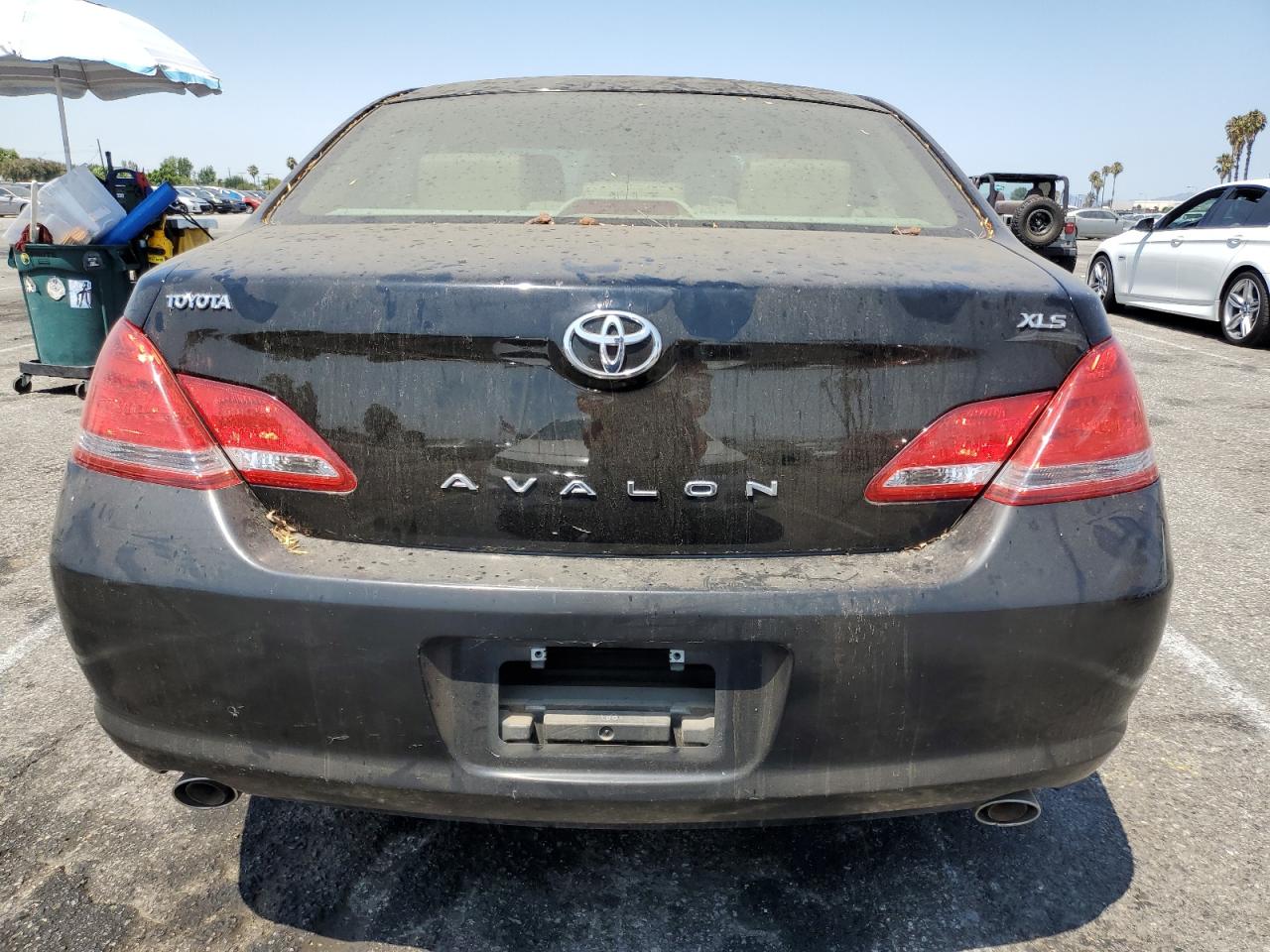 2005 Toyota Avalon Xl VIN: 4T1BK36B15U026499 Lot: 65620535