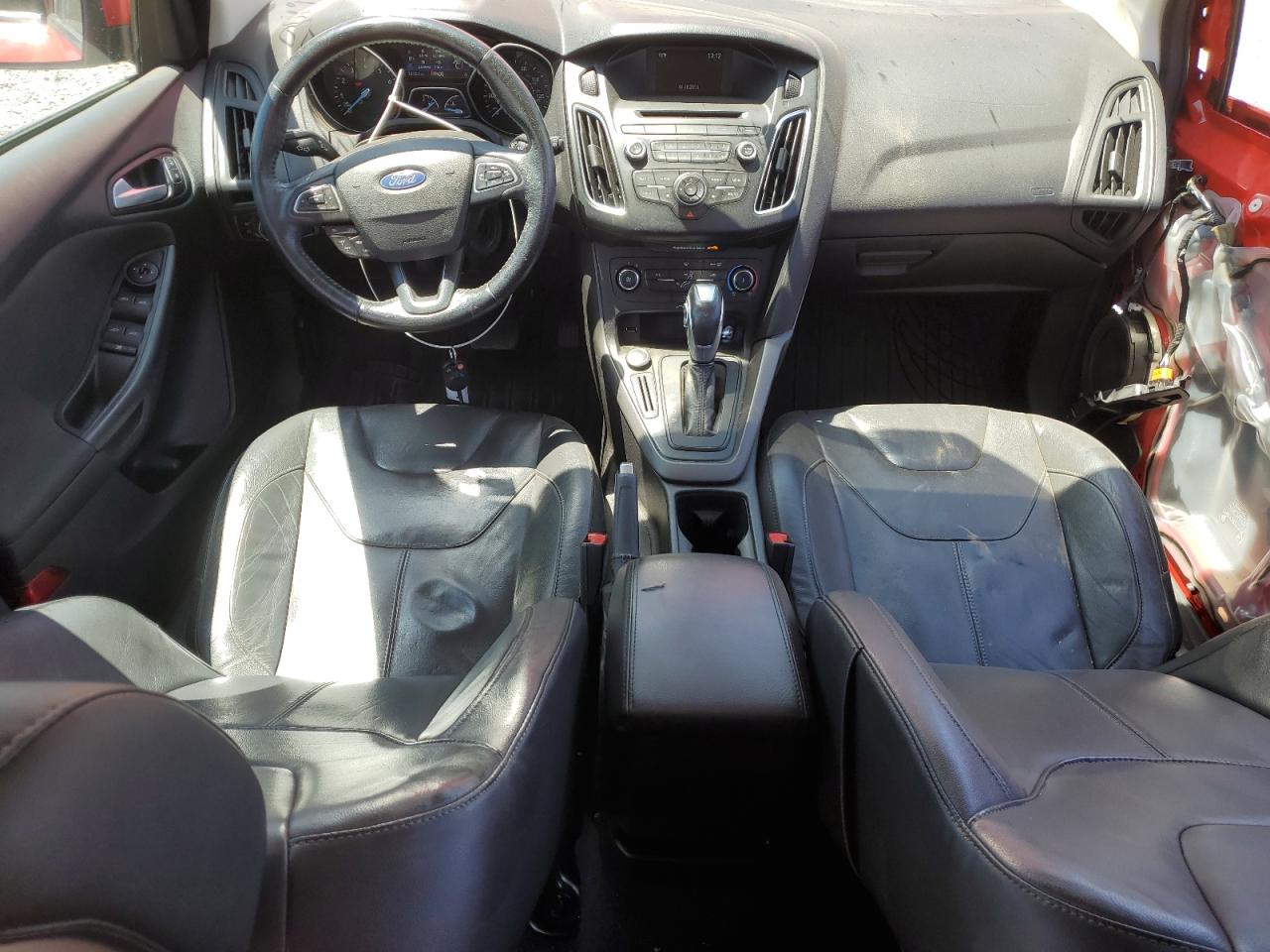 2015 Ford Focus Se VIN: 1FADP3K22FL302688 Lot: 62806535