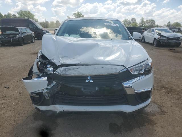  MITSUBISHI OUTLANDER 2017 Білий