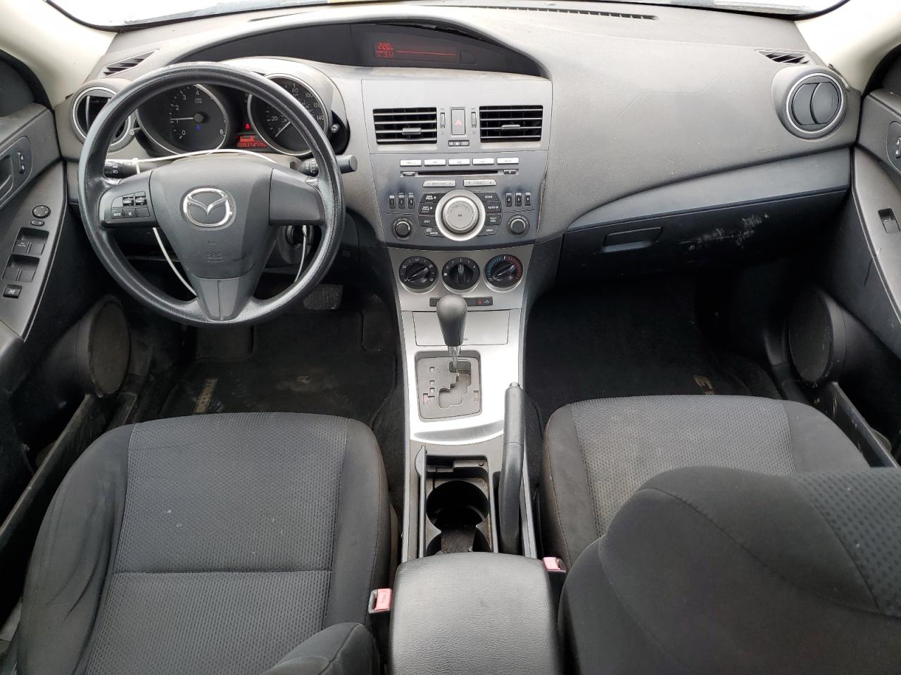 2011 Mazda 3 I VIN: JM1BL1UF6B1467828 Lot: 64803615