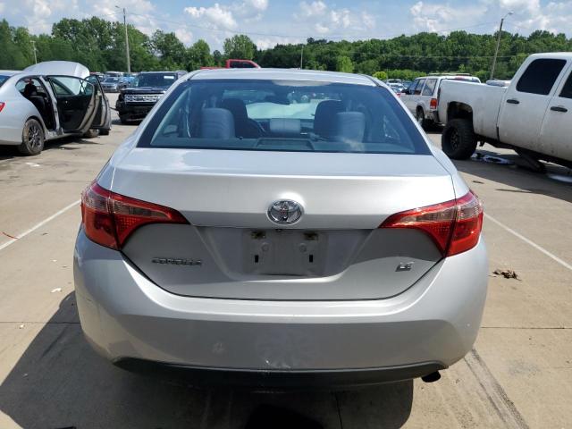  TOYOTA COROLLA 2017 Srebrny