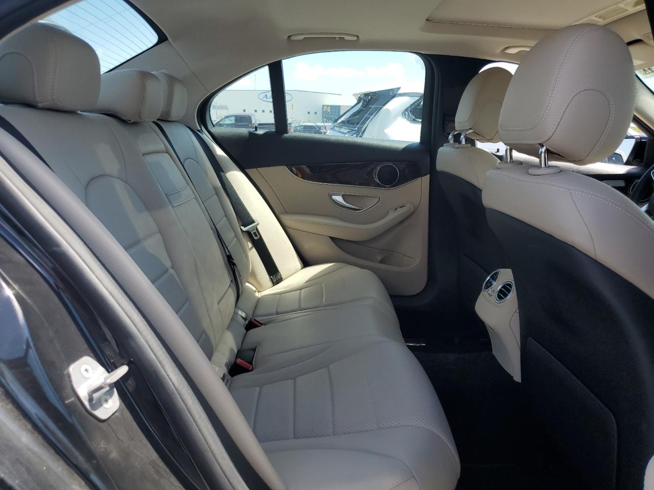 2019 Mercedes-Benz C 300 VIN: 55SWF8DB7KU301340 Lot: 64087995