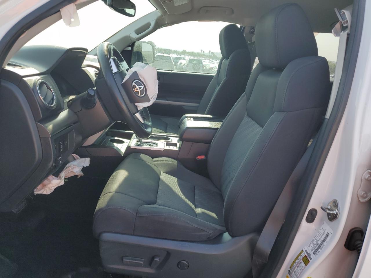 2018 Toyota Tundra Crewmax Sr5 VIN: 5TFEY5F18JX236643 Lot: 65076515