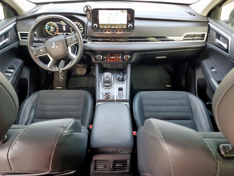  MITSUBISHI OUTLANDER 2022 Черный