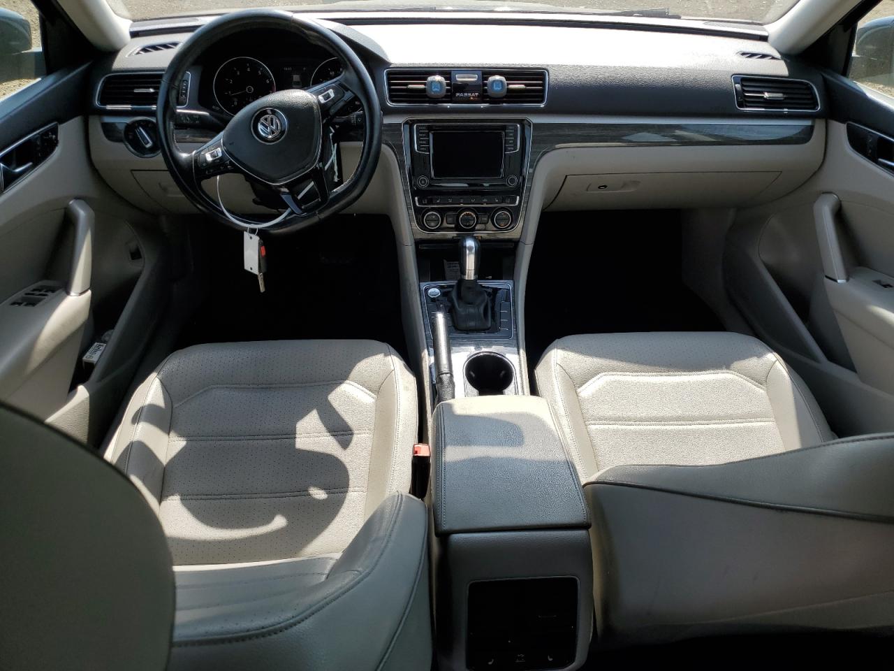 2018 Volkswagen Passat Se VIN: 1VWBA7A38JC026690 Lot: 63458865