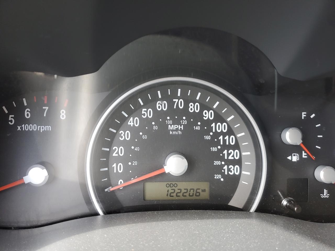 2008 Kia Sedona Ex VIN: KNDMB233586258293 Lot: 64325825