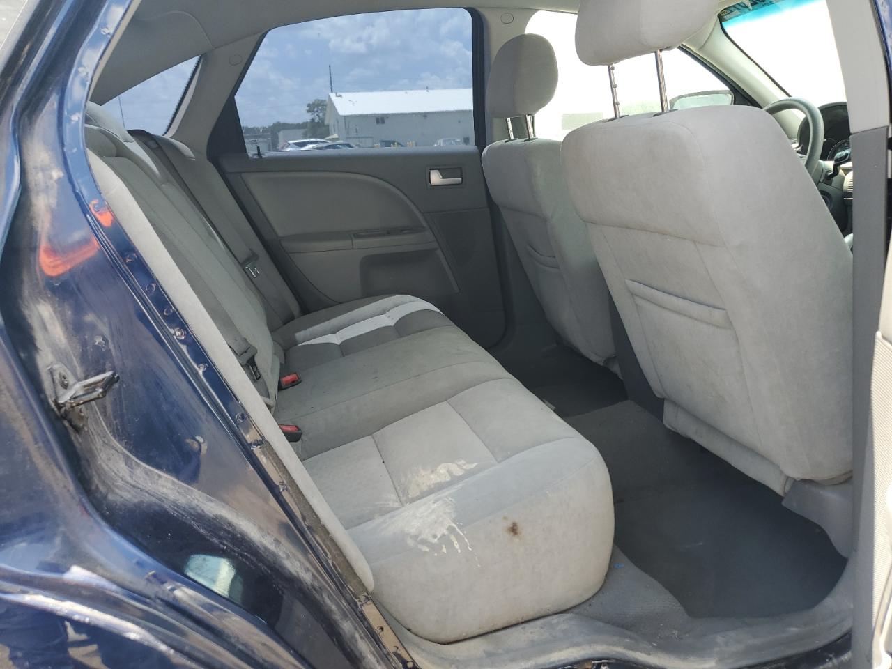 2005 Ford Five Hundred Se VIN: 1FAFP23155G134805 Lot: 63492375
