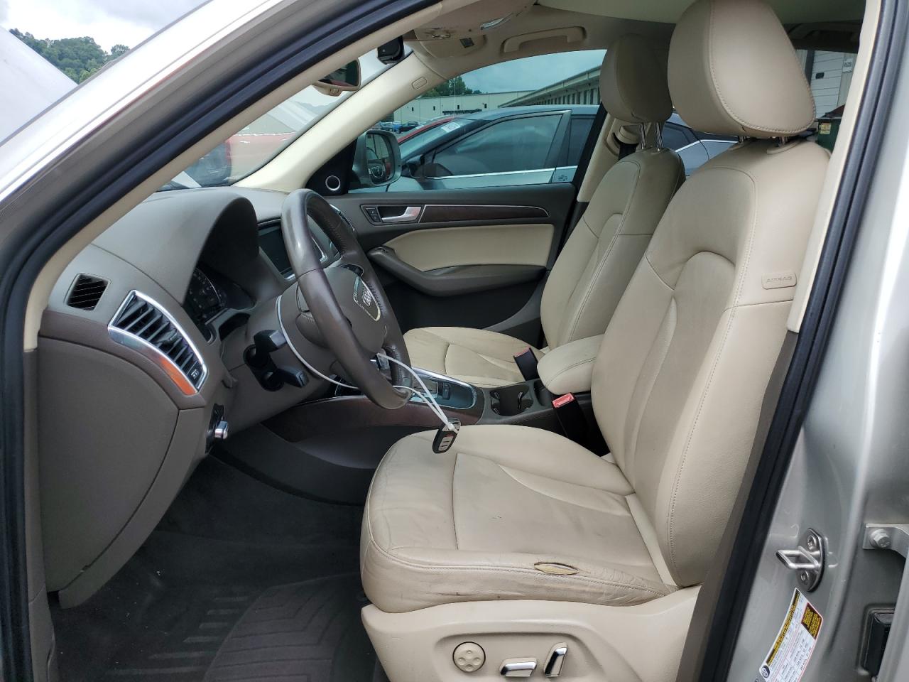 2014 Audi Q5 Premium Plus VIN: WA1LFAFP8EA120937 Lot: 64223405