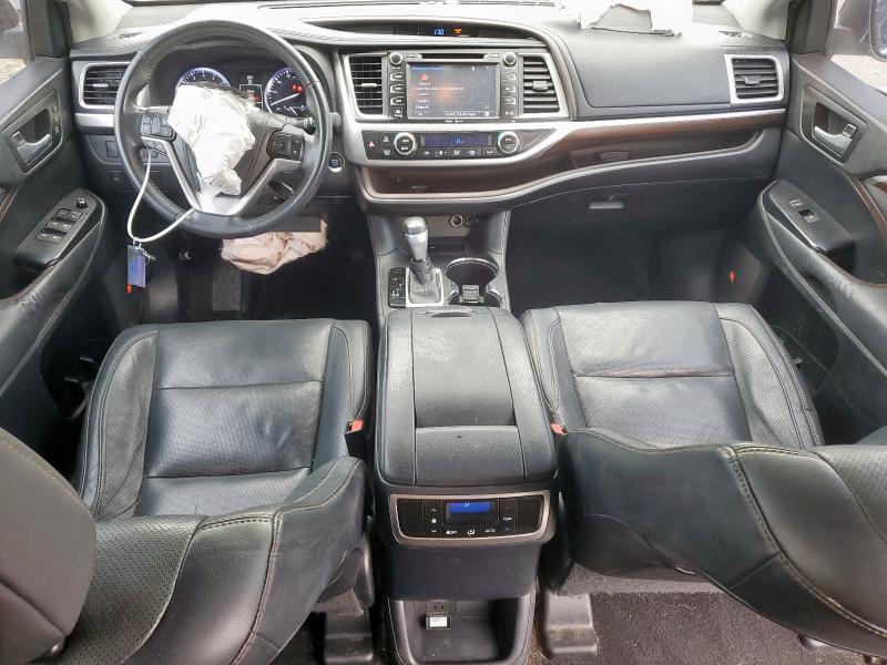 Parquets TOYOTA HIGHLANDER 2015 Czarny