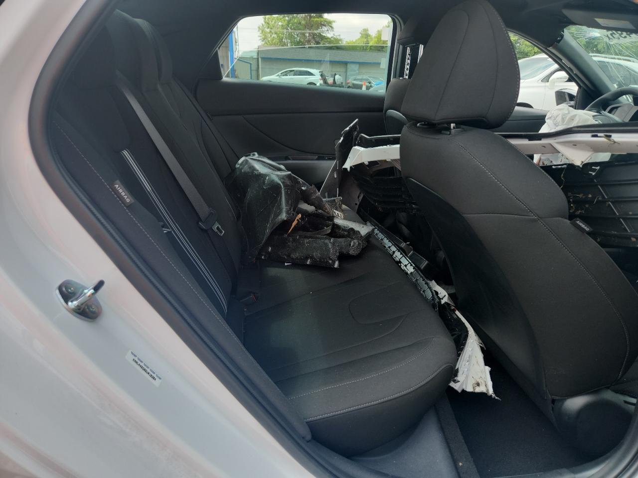 2025 Hyundai Elantra Sel Sport VIN: KMHLM4DG8SU018284 Lot: 64848495