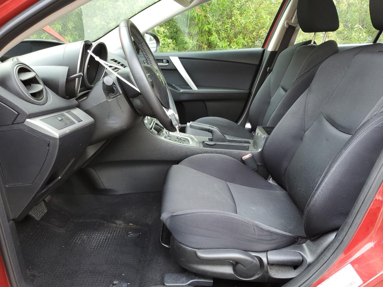 2010 Mazda 3 S VIN: JM1BL1S62A1165003 Lot: 63532955