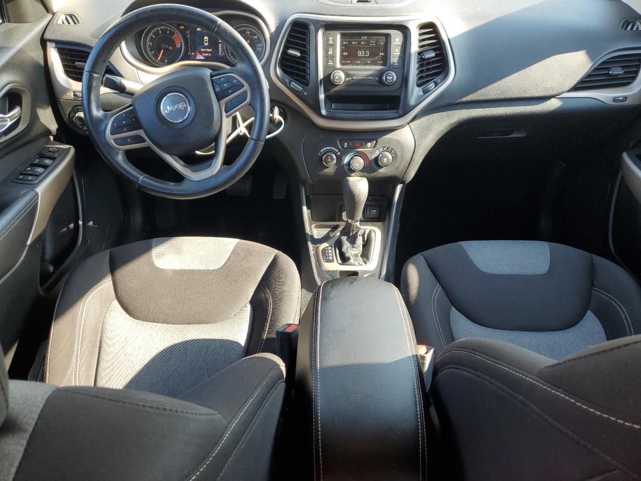 2017 Jeep Cherokee Sport VIN: 1C4PJLAS2HW654794 Lot: 63447965