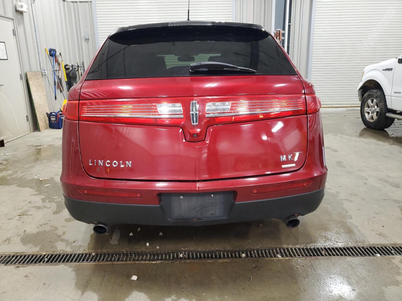 2015 Lincoln Mkt VIN: 2LMHJ5ATXFBL01792 Lot: 66130395