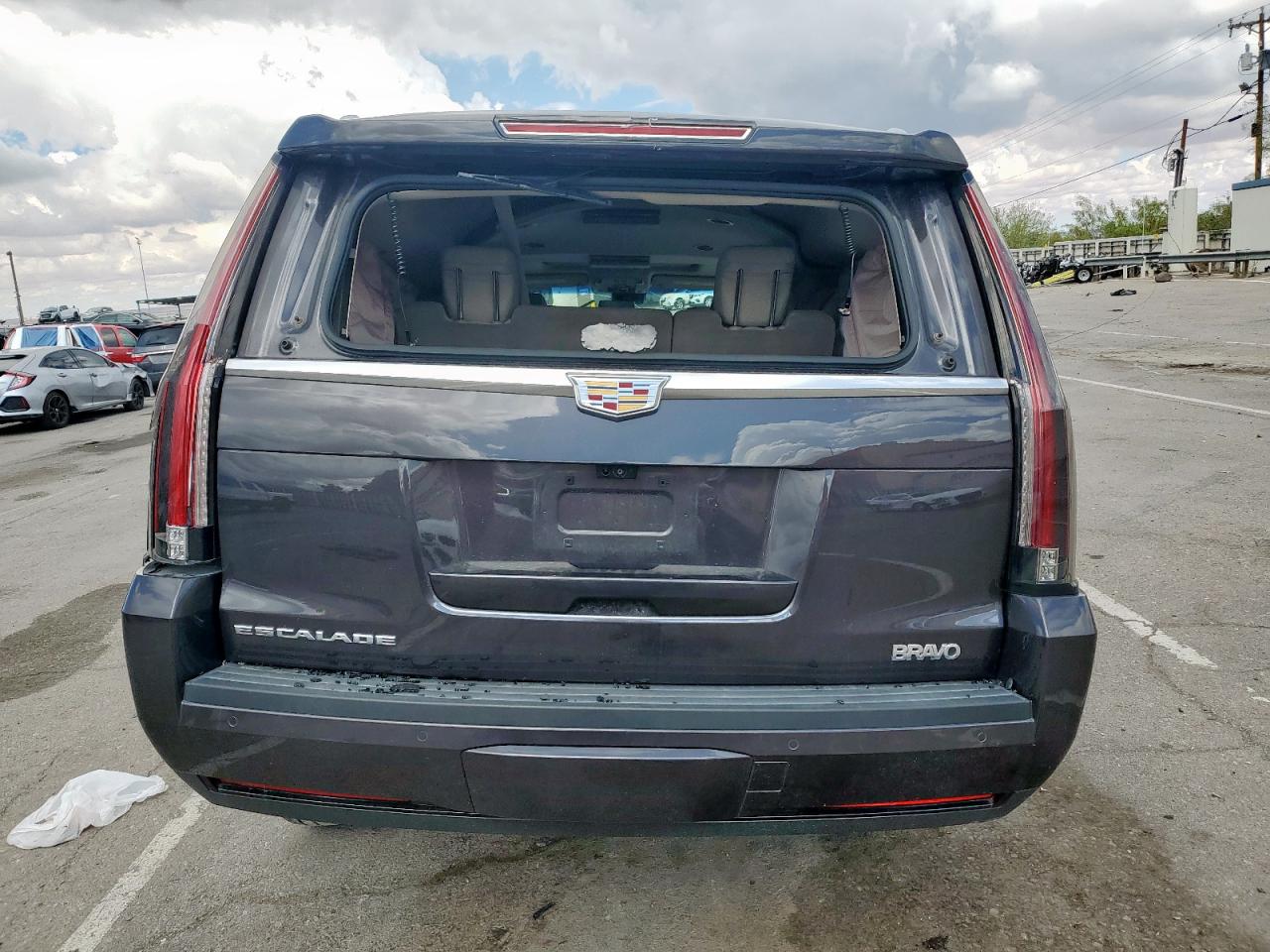 2018 Cadillac Escalade Esv Premium Luxury VIN: 1GYS4JKJ6JR279146 Lot: 63398355