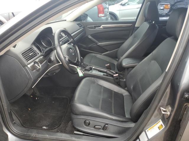 Sedans VOLKSWAGEN PASSAT 2016 Gray