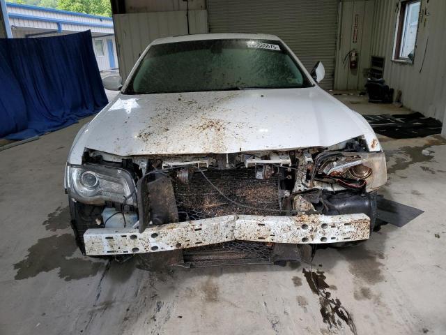  CHRYSLER 300 2017 White