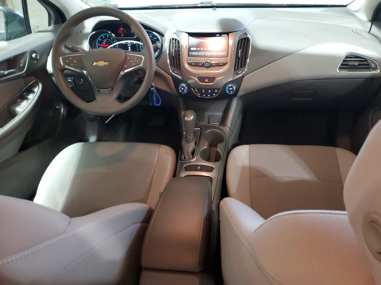 2018 Chevrolet Cruze Lt VIN: 1G1BE5SM0J7198782 Lot: 64374755