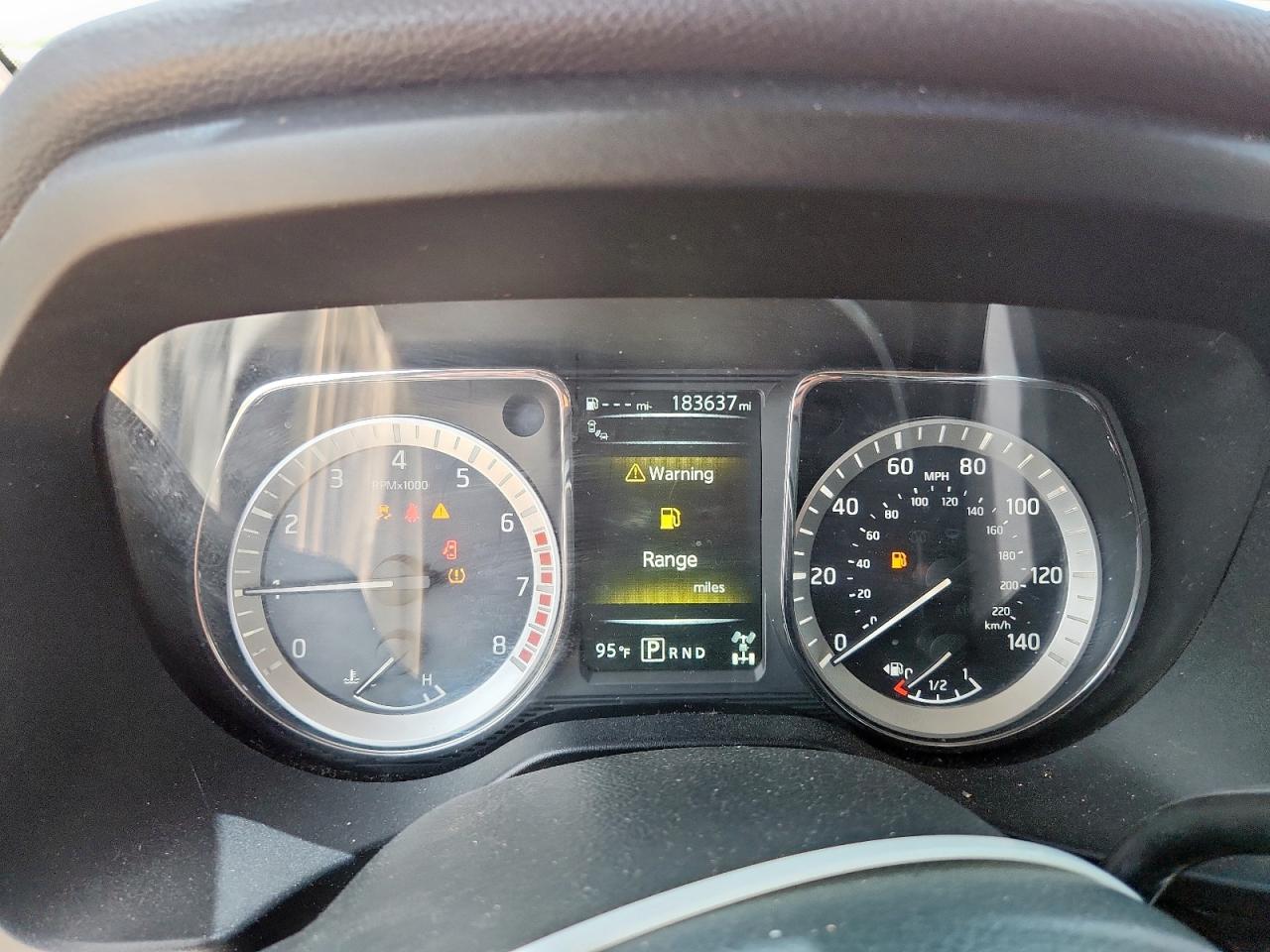2017 Nissan Titan Sv VIN: 1N6AA1E51HN524832 Lot: 63772305