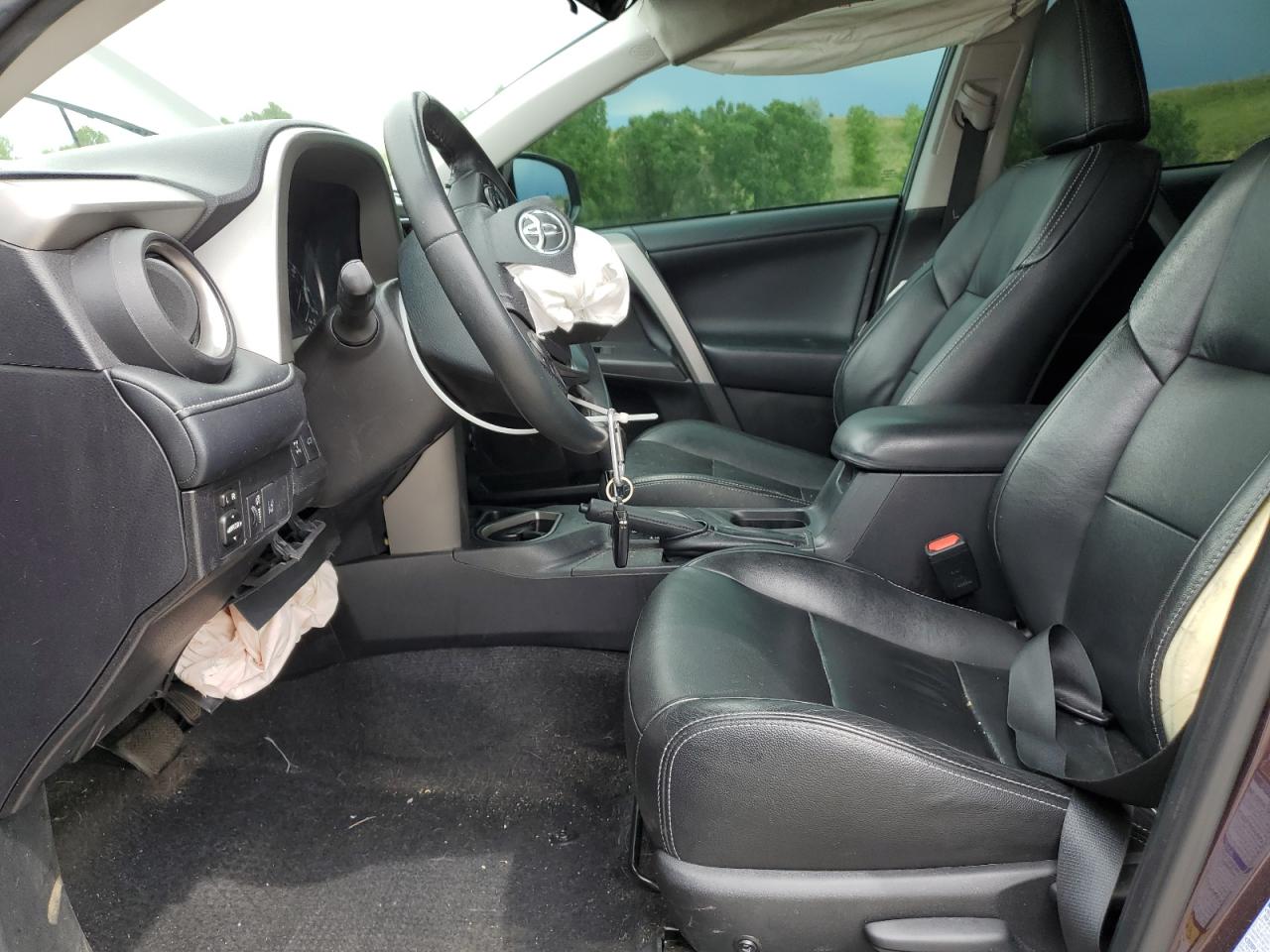 2017 Toyota Rav4 Xle VIN: 2T3RFREV9HW693236 Lot: 63407225