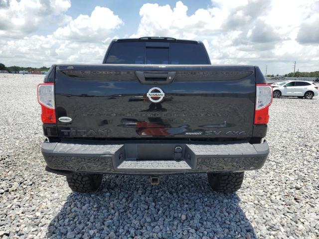  NISSAN TITAN 2018 Czarny