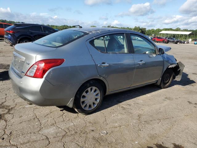  NISSAN VERSA 2012 Srebrny